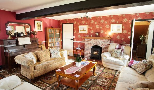 Grove Farm House - sleeps 12 - Self Catering Holiday Cottages Norfolk